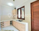 thumbnail-rumah-cantik-di-emerald-residence-bintaro-5663-1